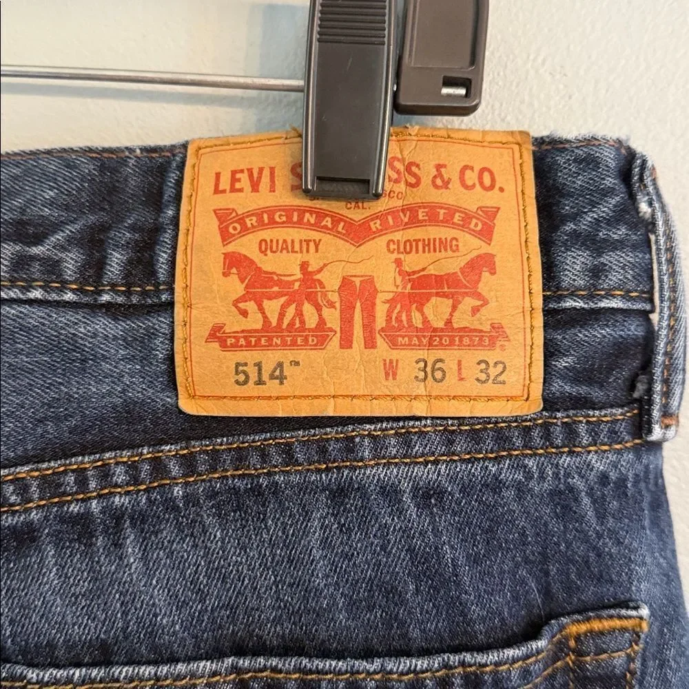 Mens Levis 514 36 x 32 excellent condition